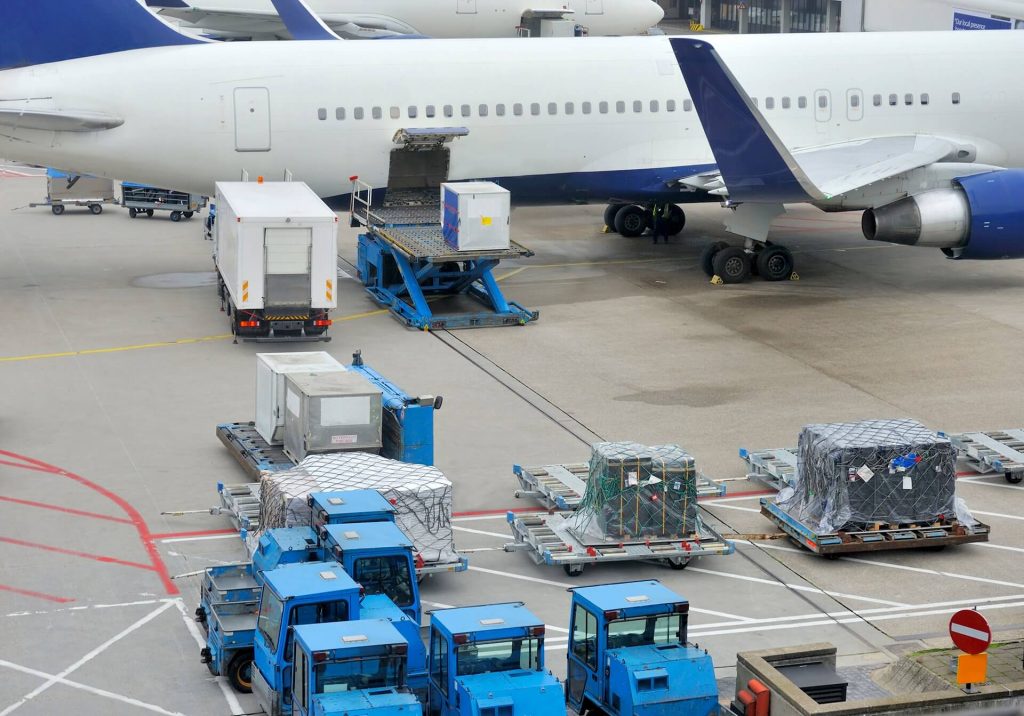 Hàng nhập từ Đan Mạch về Việt Nam cần làm những thủ tục gì?